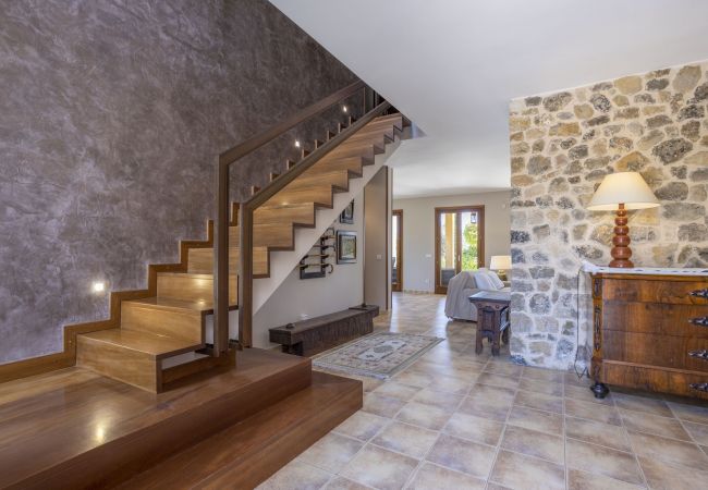 Country house in Selva - Finca Alzina Country house in Selva - Finca Alzina