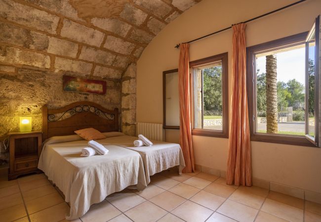 Country house in Selva - Finca Sa Mina Family Country house in Selva - Finca Sa Mina Family